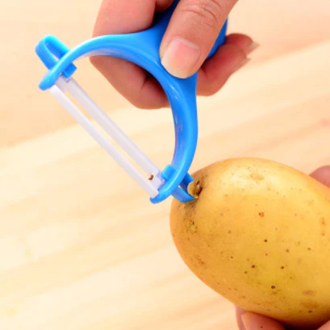 WELLMORA VEGETABLE AND FRUIT PEELER FOR KITCHEN USE ARTICLE NO HKVFPWD1M
