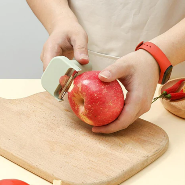 WELLMORA 4 in 1 Handheld Electric Vegetable Cutter Set Garlic Chopper Wireless Food Grinder Vegetable Chopper Chili Pepper, Onion Cutter Mini Food Garlic Masher Chopper ARTICLE NO HKHHCED1M