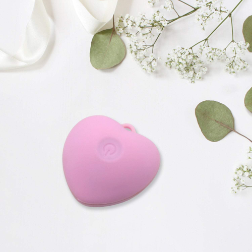 WELLMORA Heart-Shaped Face Wash Brush | Silicone Facial Cleansing & Exfoliating Scrubber for Women ARTICLE NO HKSBBSBD8M